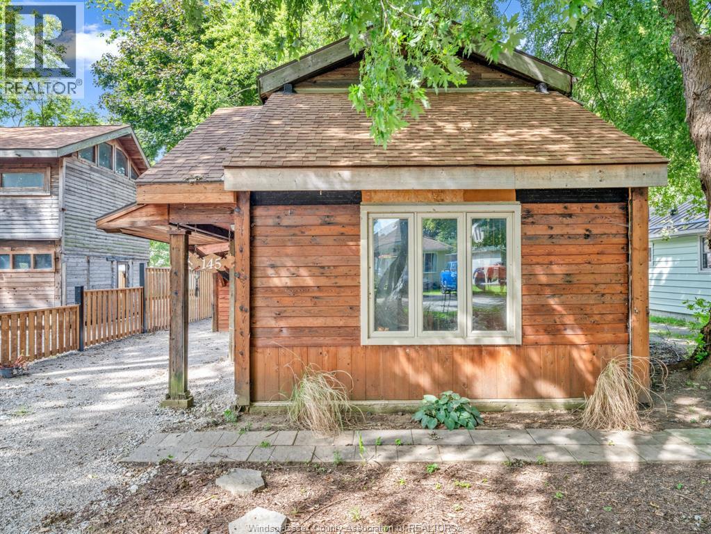 145 PRADO AVENUE, Colchester, Ontario