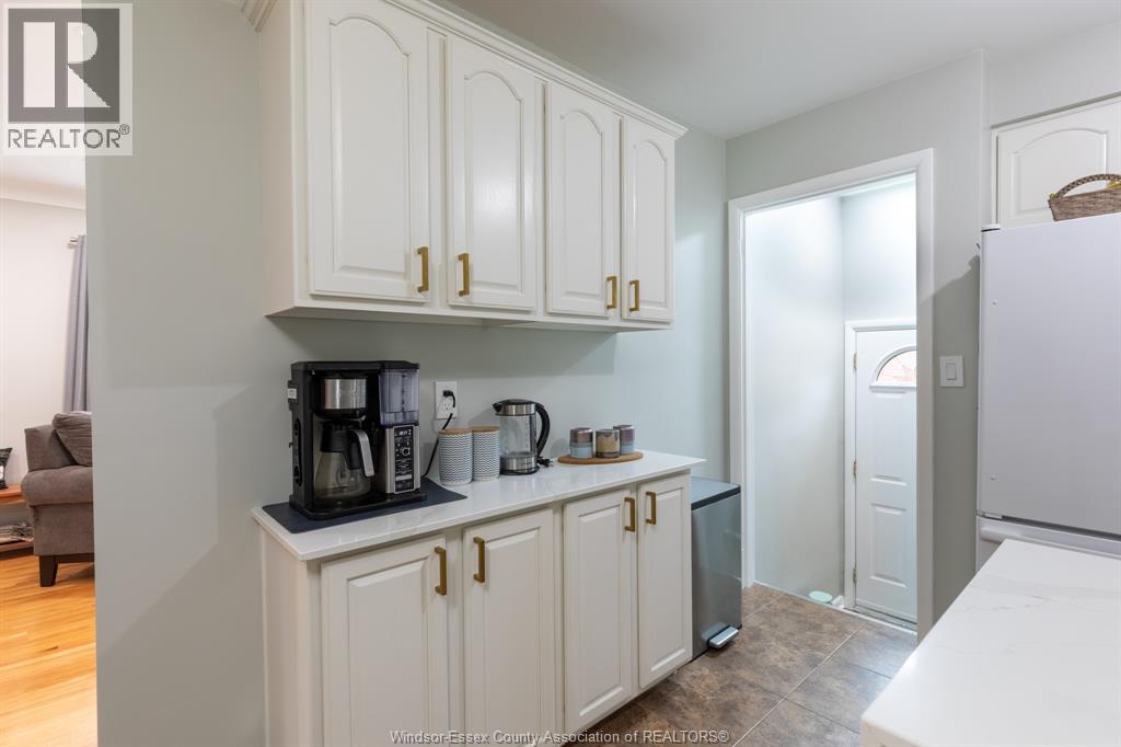 554 Bertha Avenue, Windsor, Ontario  N8P 1B7 - Photo 12 - 26022676