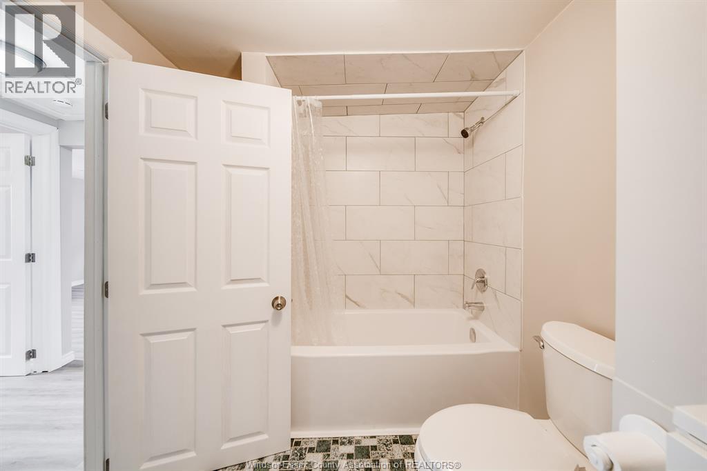 623 Edinborough, Windsor, Ontario  N8X 3C8 - Photo 27 - 26022861