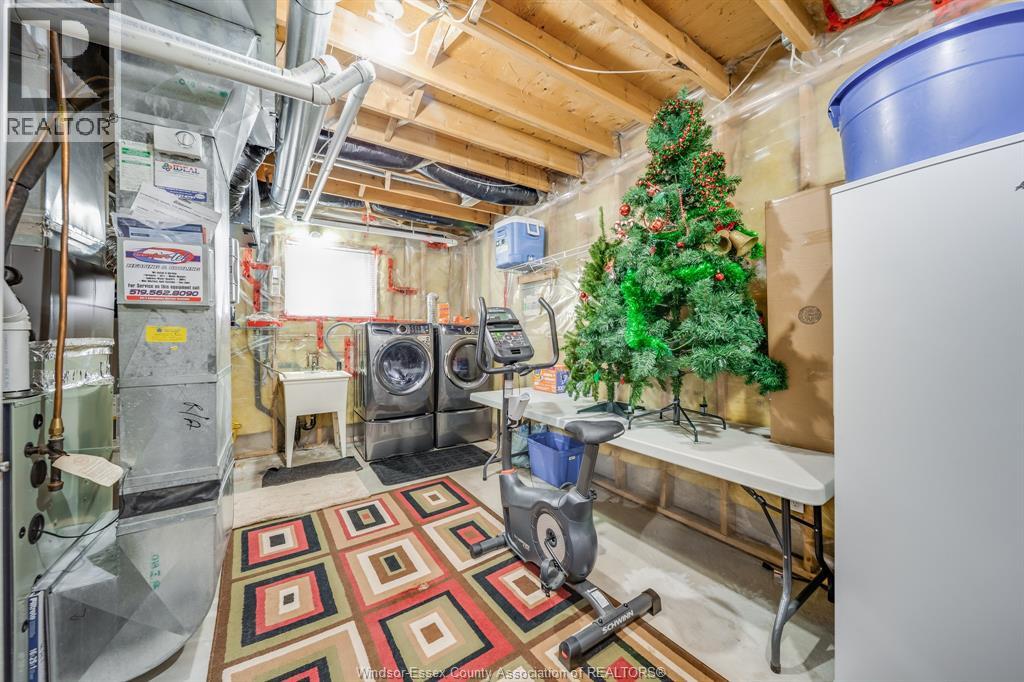 647 Alpenrose Court, Windsor, Ontario  N9G 2X7 - Photo 40 - 26022723