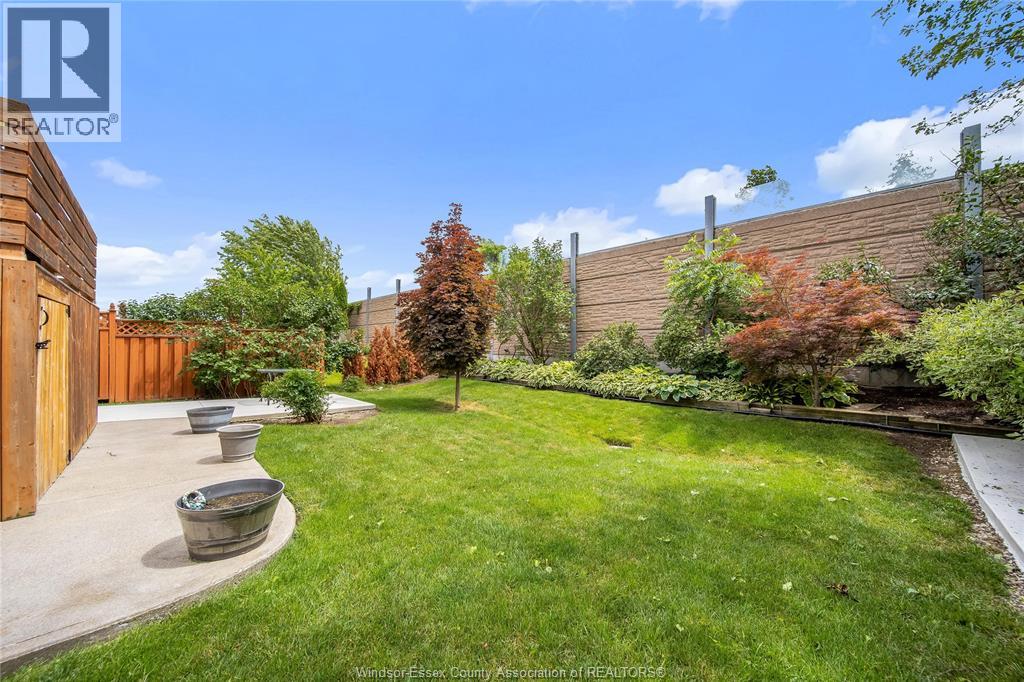 647 Alpenrose Court, Windsor, Ontario  N9G 2X7 - Photo 44 - 26022723