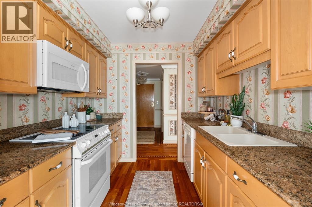 99 Robson Road Unit# 601, Leamington, Ontario  N8H 2M8 - Photo 18 - 26022859