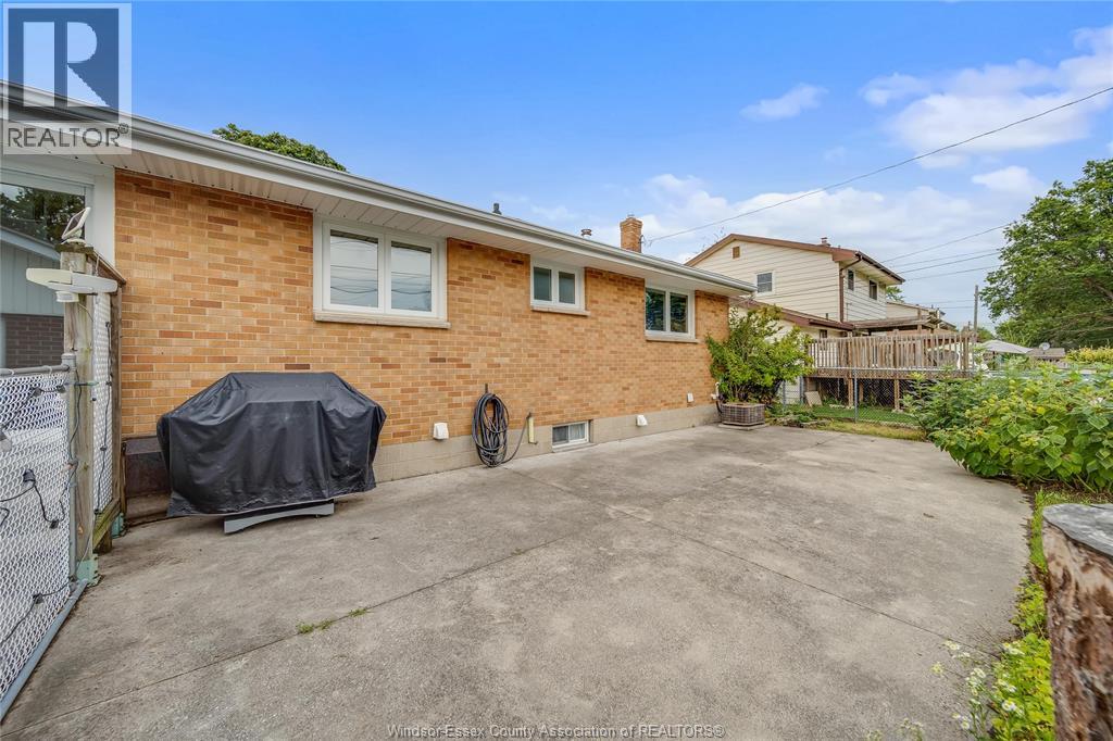 1044 Marjorie Drive, Windsor, Ontario  N8S 4A3 - Photo 37 - 26022847