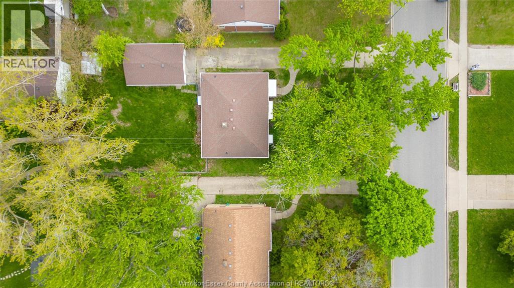 3264 Dominion Boulevard, Windsor, Ontario  N9E 2N5 - Photo 2 - 26022849