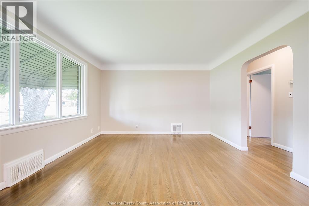 3264 Dominion Boulevard, Windsor, Ontario  N9E 2N5 - Photo 6 - 26022849