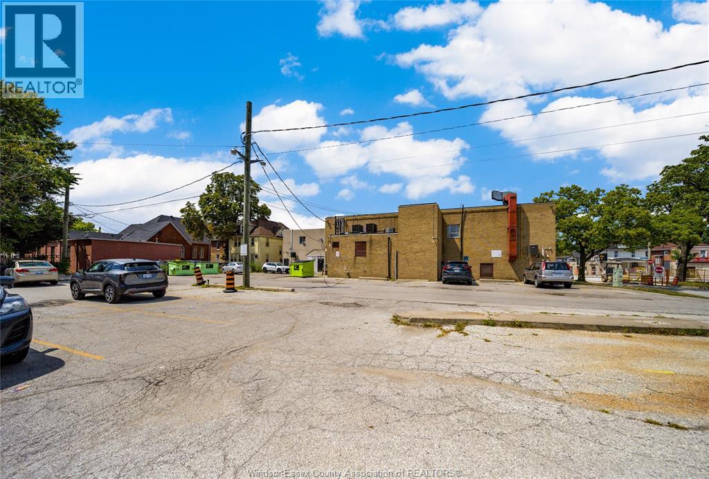 1015 University Avenue West, Windsor, Ontario  N9A 5S6 - Photo 38 - 26022845