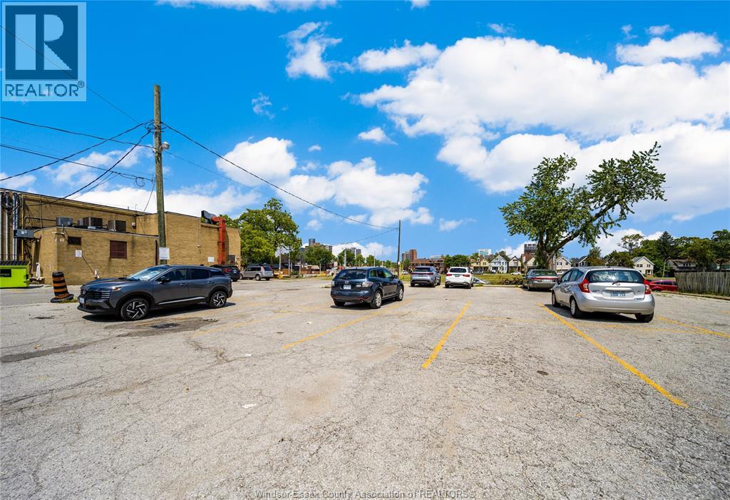1015 University Avenue West, Windsor, Ontario  N9A 5S6 - Photo 39 - 26022845