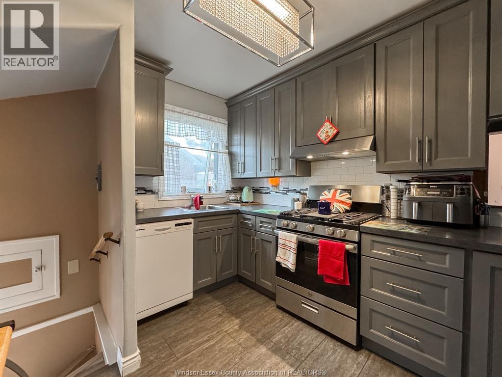2270 Lillian, Windsor, Ontario  N8X 4B2 - Photo 22 - 26022634