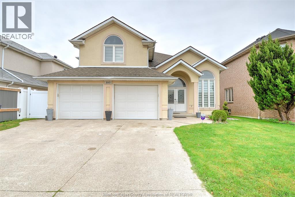 160 BRANTON CRESCENT, Tecumseh, Ontario