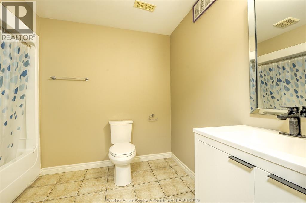 160 Branton Crescent, Tecumseh, Ontario  N9K 1E6 - Photo 21 - 26022860