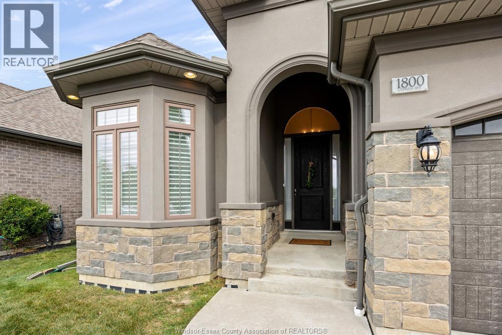 1800 Cypress Avenue, Windsor, Ontario  N8P 0E3 - Photo 37 - 26022877