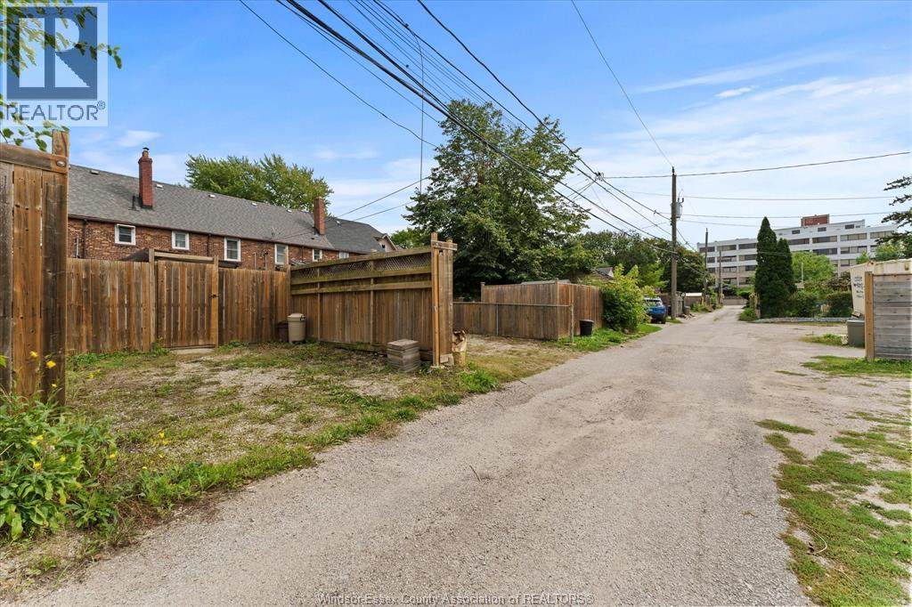 1261 Monmouth Road, Windsor, Ontario  N8Y 3M2 - Photo 30 - 26022862