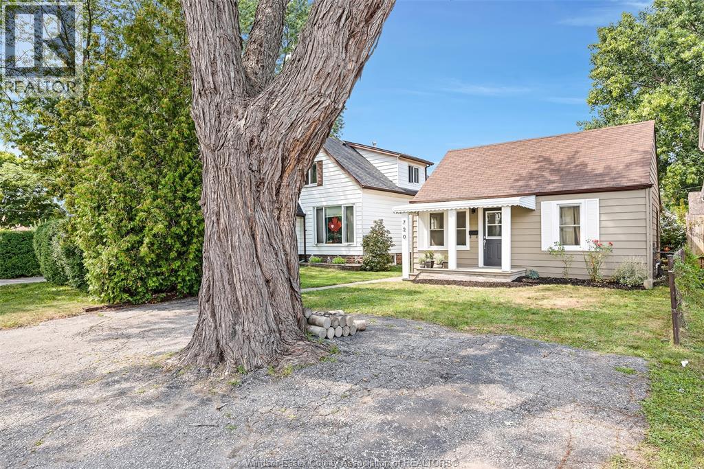 720 Bensette Street, Windsor, Ontario  N8X 2Z1 - Photo 2 - 26022875