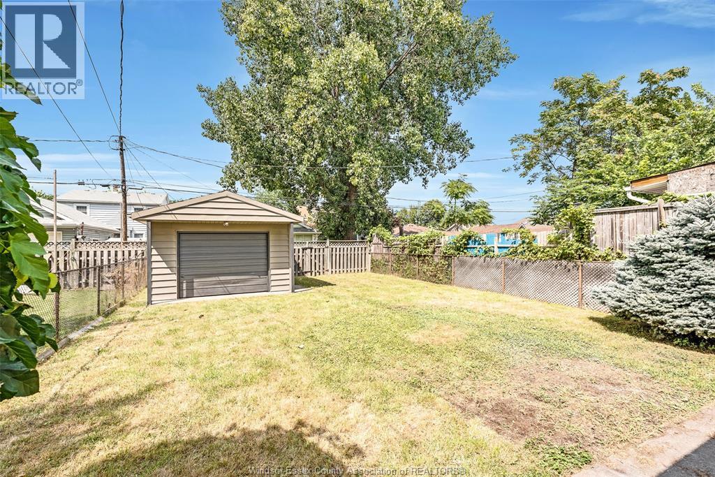 720 Bensette Street, Windsor, Ontario  N8X 2Z1 - Photo 5 - 26022875