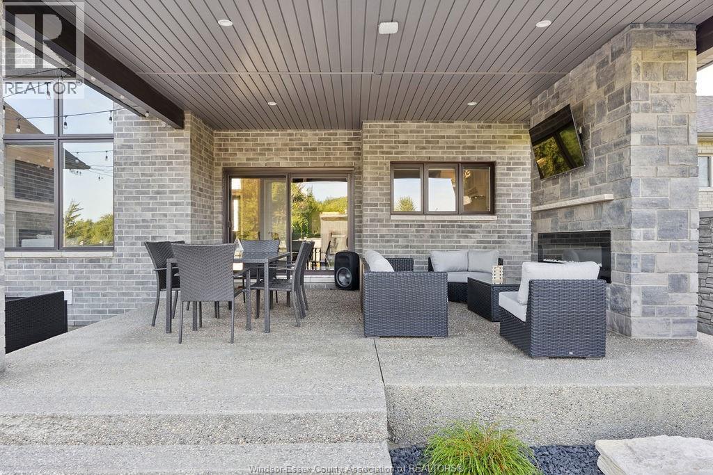 1456 Mullins Drive, Lakeshore, Ontario  N0R 1V0 - Photo 35 - 26022843