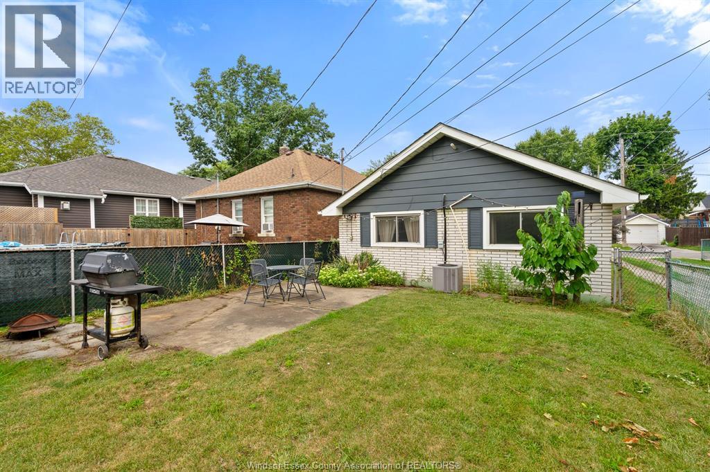 1555 Adanac Avenue, Windsor, Ontario  N9B 1N5 - Photo 29 - 26022883