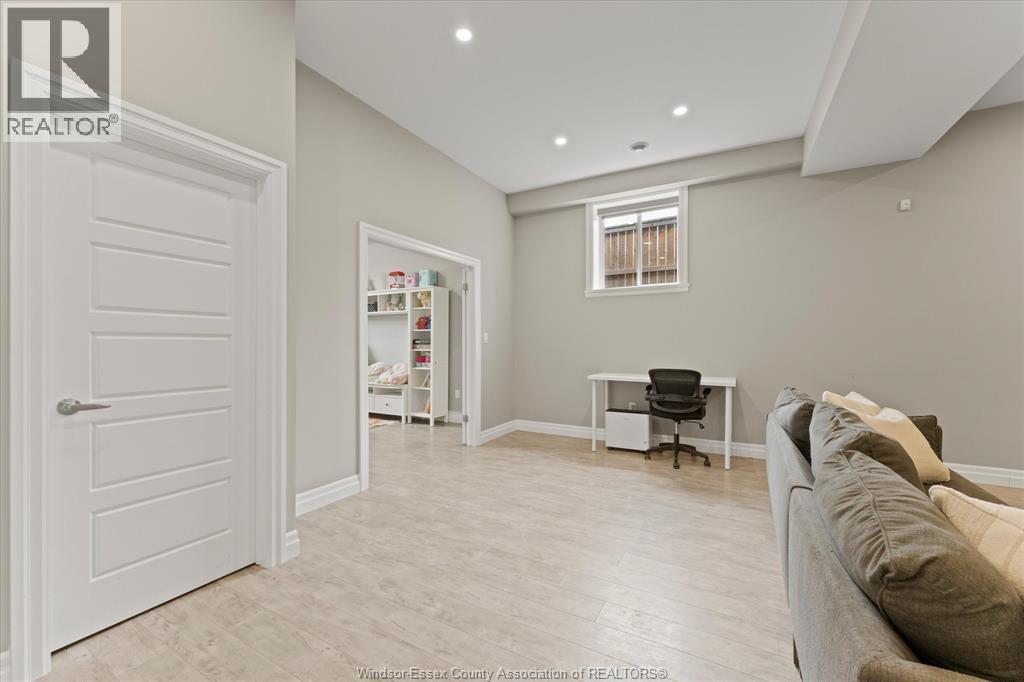 207 Summer Street, Belle River, Ontario  N8L 0G6 - Photo 25 - 26022880