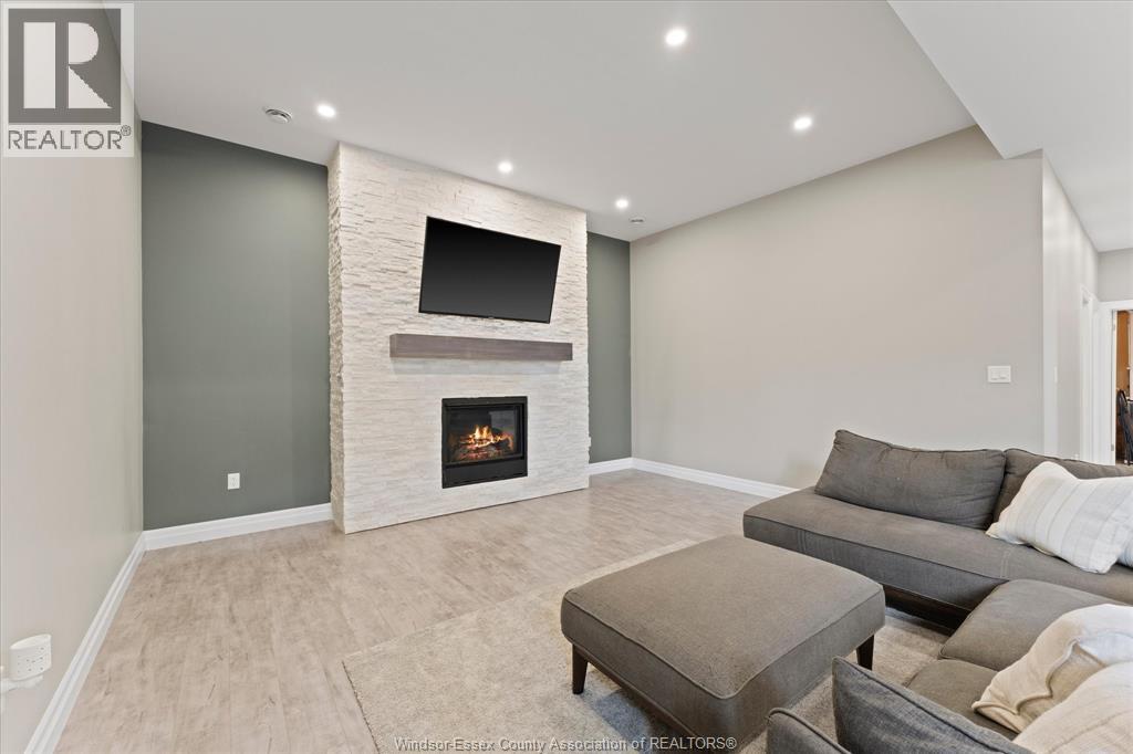 207 Summer Street, Belle River, Ontario  N8L 0G6 - Photo 26 - 26022880