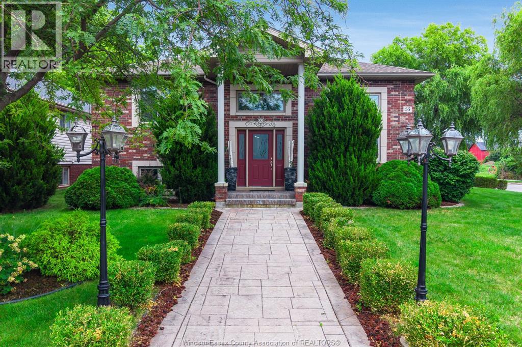 35 Normandy AVENUE, Kingsville, Ontario