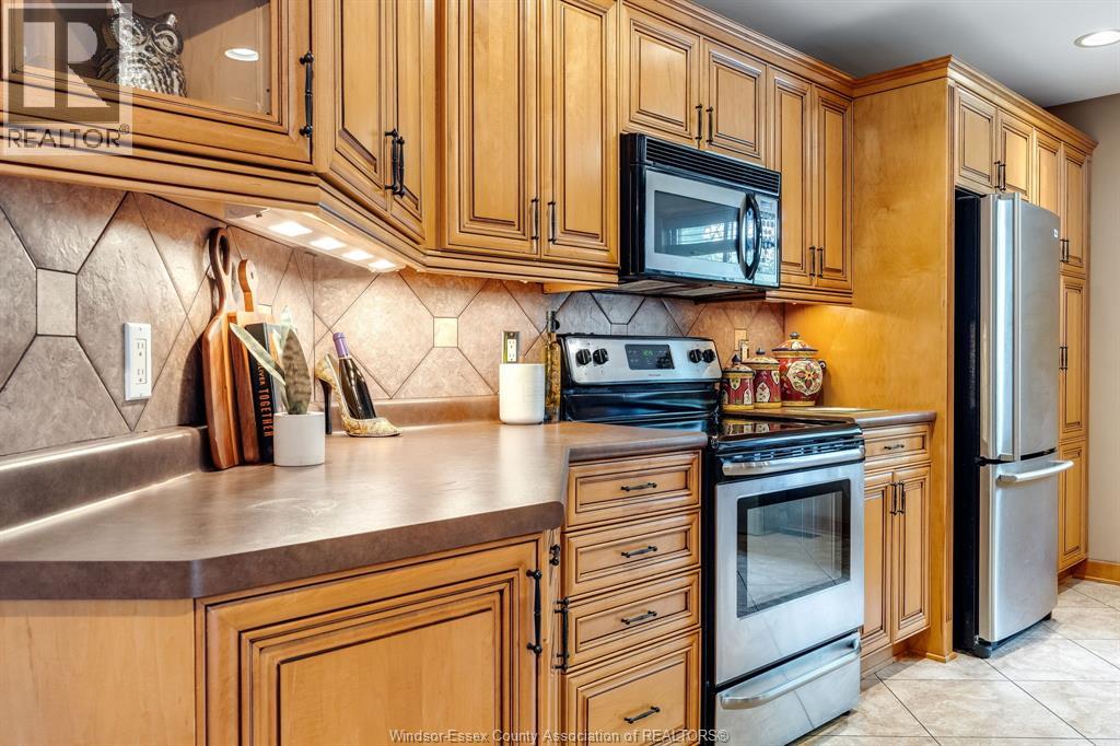 35 Normandy Avenue, Kingsville, Ontario  N9Y 4E9 - Photo 10 - 26022876