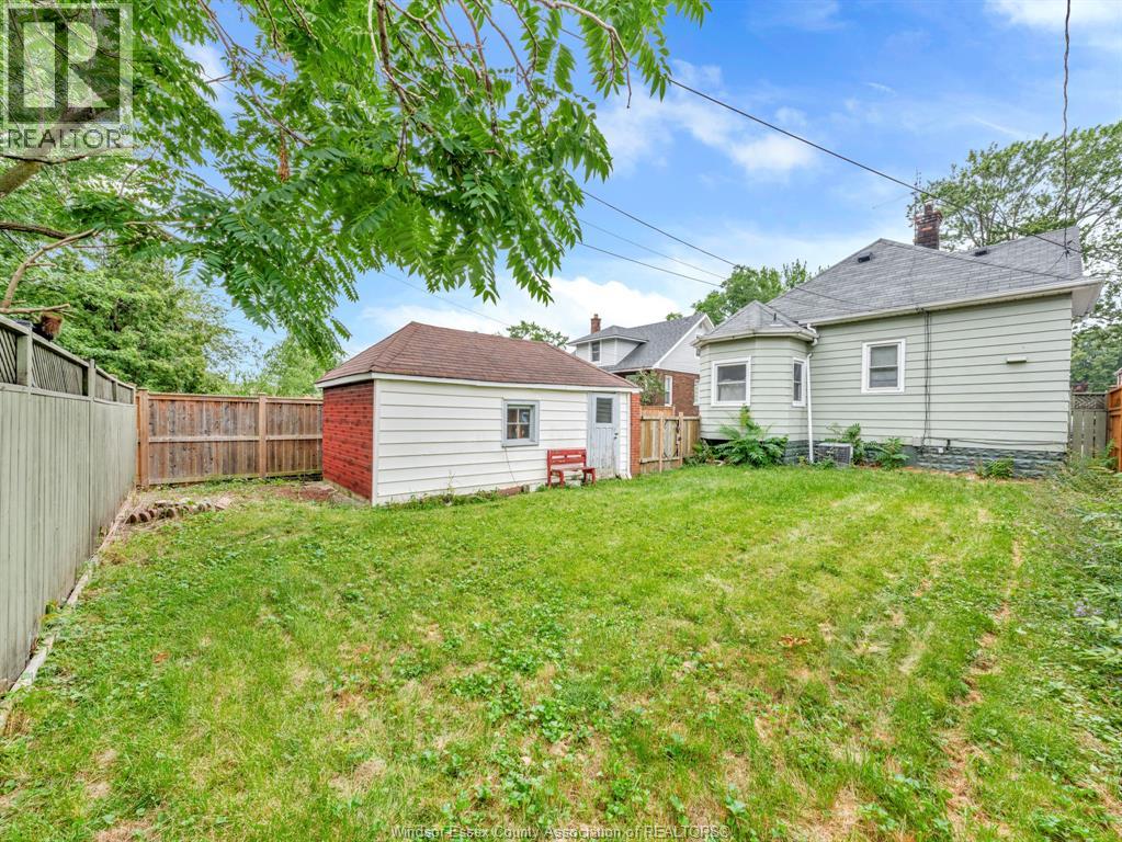 2318 Chandler, Windsor, Ontario  N8W 4A6 - Photo 42 - 26022865