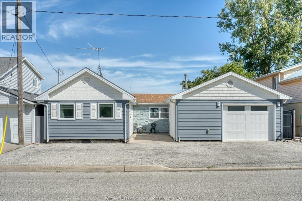 1288 SHORELINE AVENUE, Lakeshore, Ontario