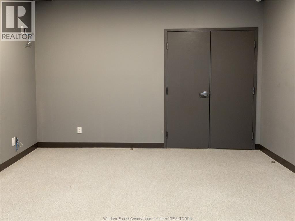 2950 Dougall Avenue Unit# 3, Windsor, Ontario  N9E 1S2 - Photo 14 - 26022824