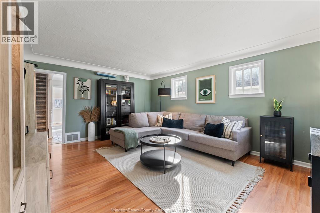 2578 George, Windsor, Ontario  N8W 4M7 - Photo 6 - 26022899