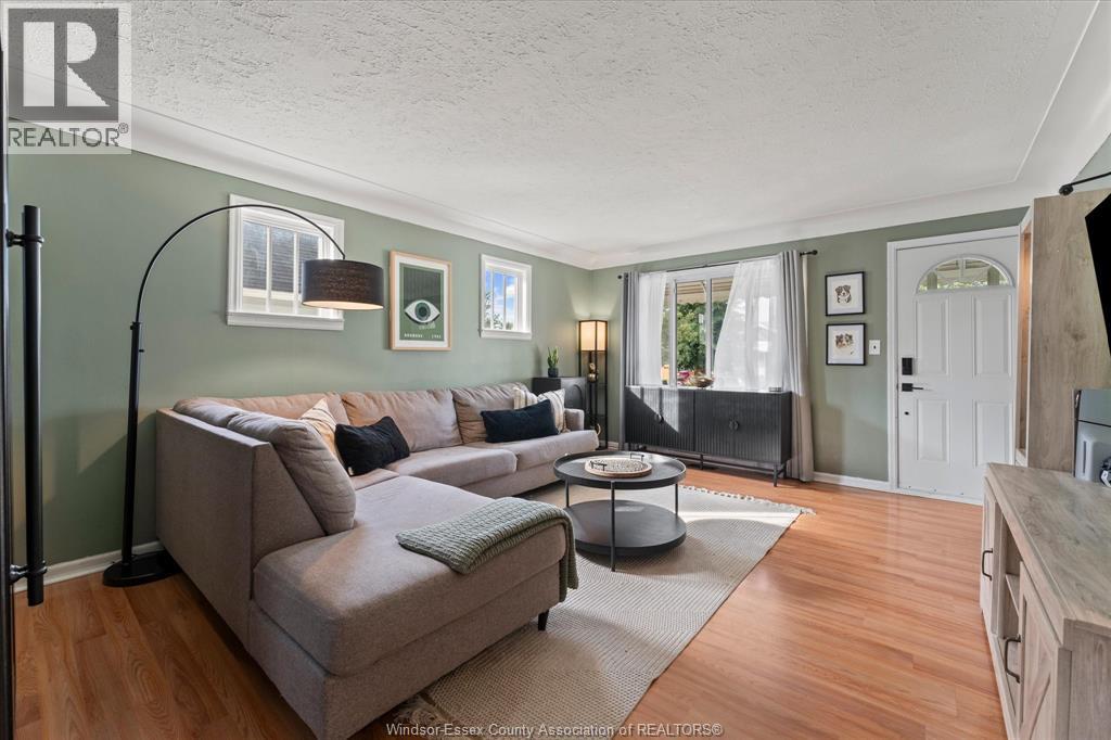 2578 George, Windsor, Ontario  N8W 4M7 - Photo 7 - 26022899
