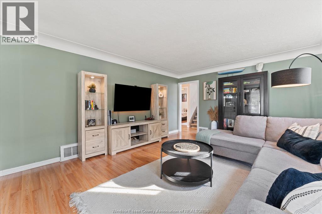 2578 George, Windsor, Ontario  N8W 4M7 - Photo 8 - 26022899