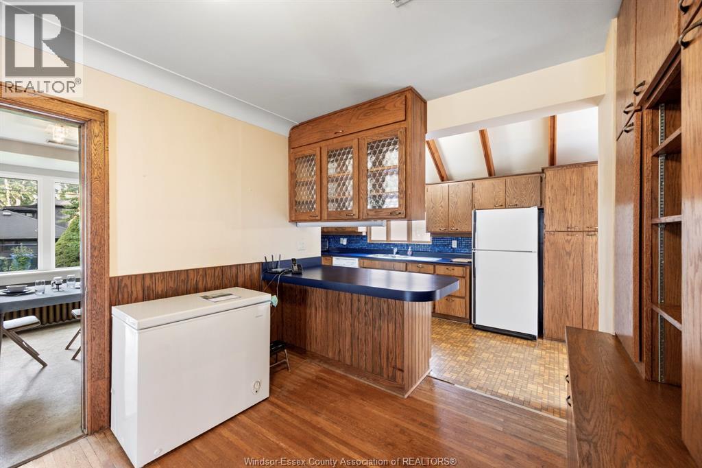 243 Esdras Place, Windsor, Ontario  N8S 2M4 - Photo 7 - 26022897