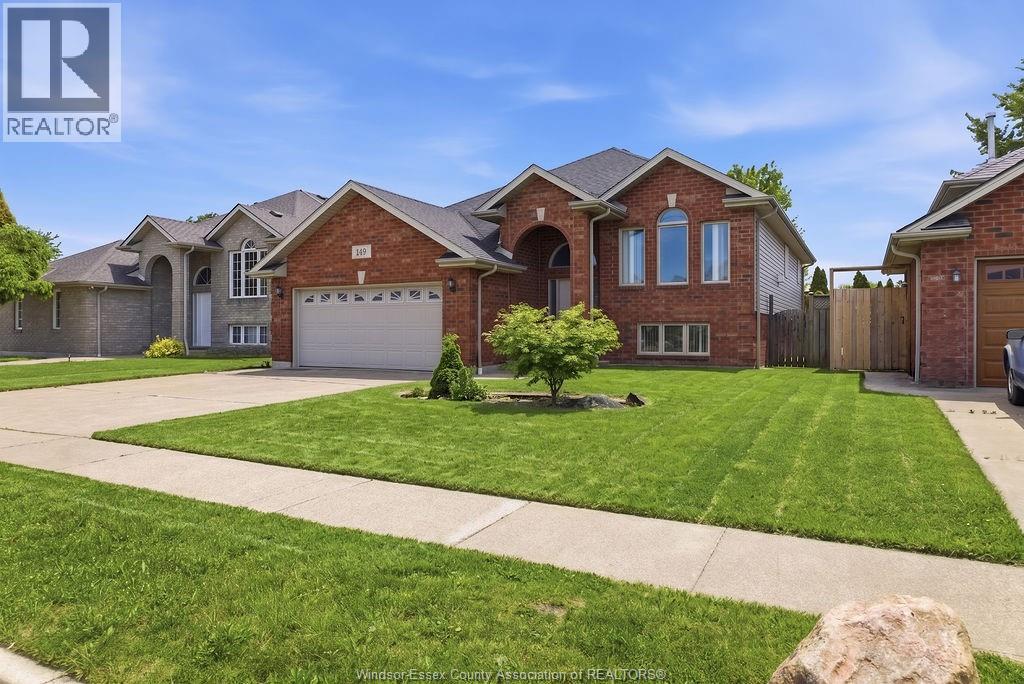 149 Amy Croft Drive, Lakeshore, Ontario  N8K 1E3 - Photo 3 - 26022904