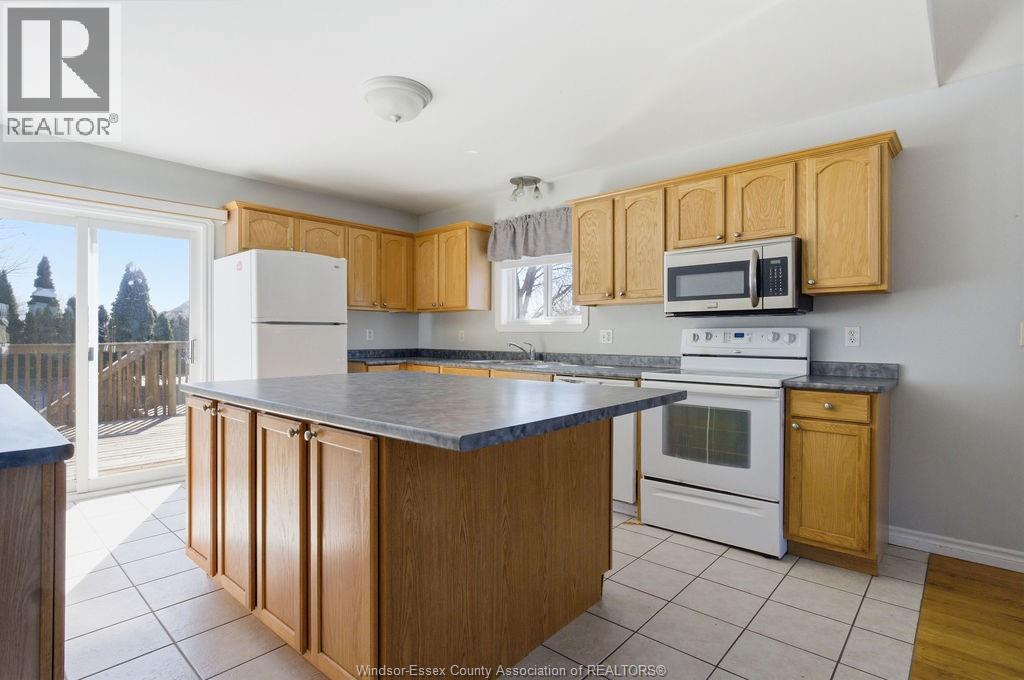 149 Amy Croft Drive, Lakeshore, Ontario  N8K 1E3 - Photo 8 - 26022904