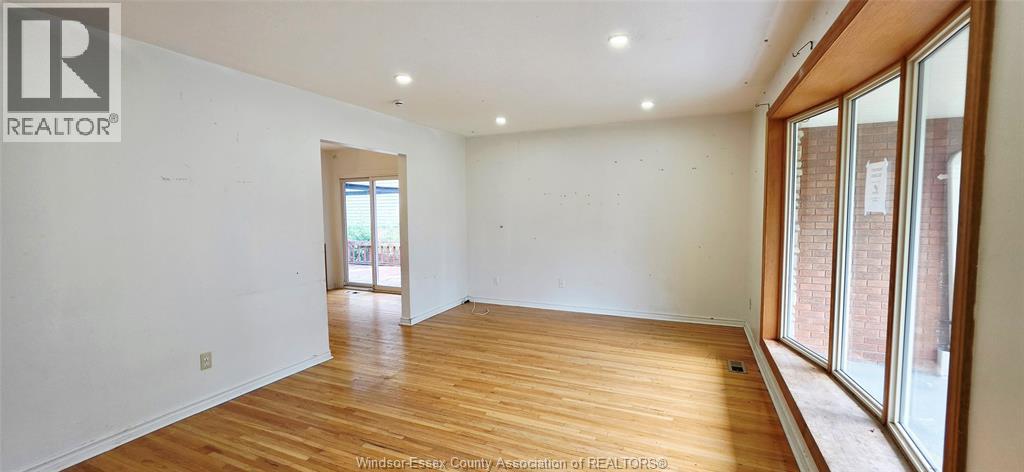 2650 Rivard Avenue, Windsor, Ontario  N8T 2H5 - Photo 8 - 26022902