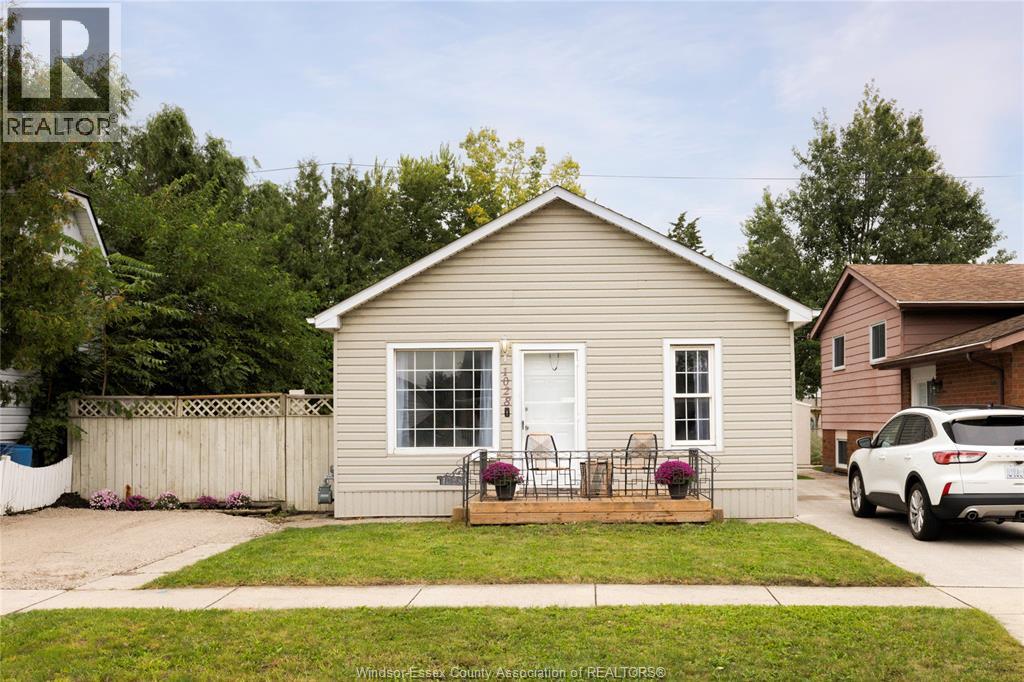 1028 REEDMERE ROAD, Windsor, Ontario