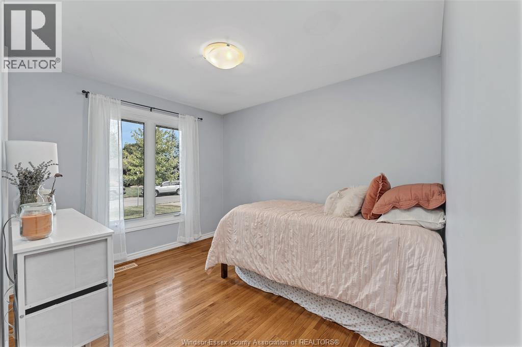 3417 Woodlawn Avenue, Windsor, Ontario  N8W 2J4 - Photo 22 - 26022925