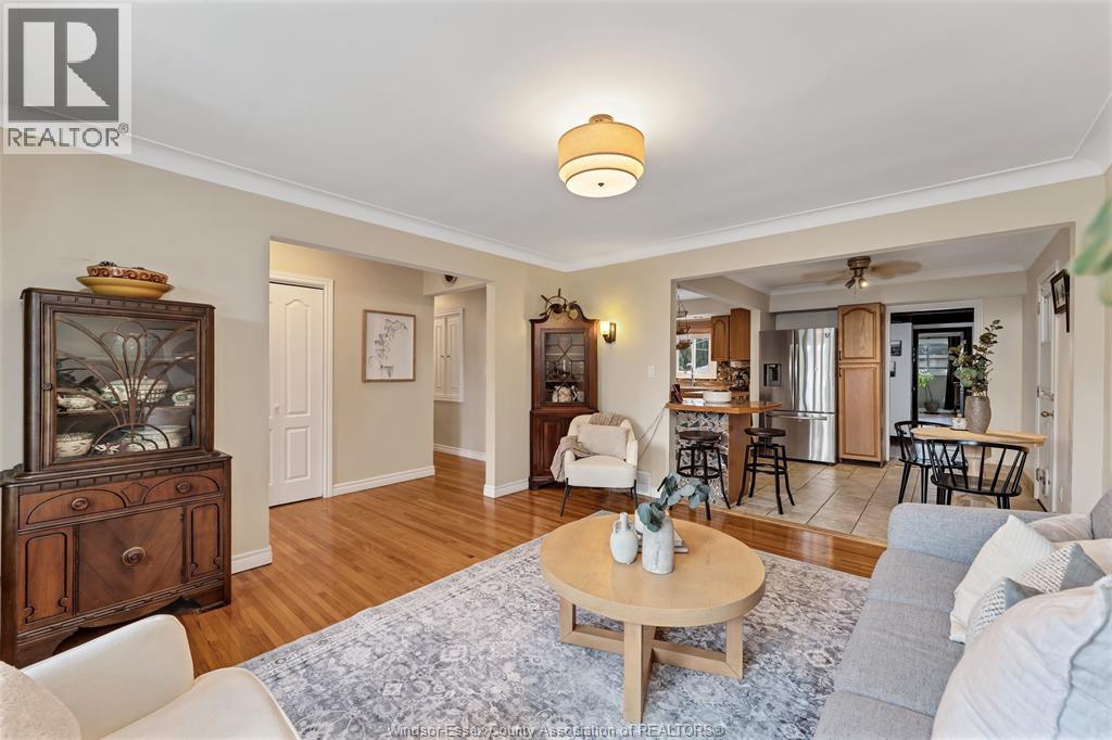 3417 Woodlawn Avenue, Windsor, Ontario  N8W 2J4 - Photo 6 - 26022925