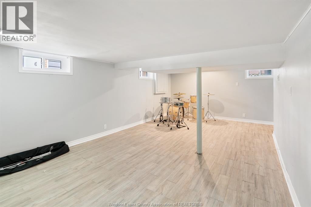 3070 Dandurand, Windsor, Ontario  N9E 2E6 - Photo 24 - 26022920