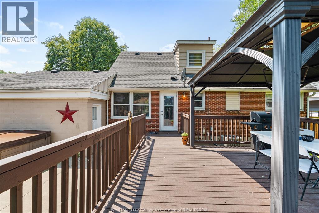 3070 Dandurand, Windsor, Ontario  N9E 2E6 - Photo 32 - 26022920