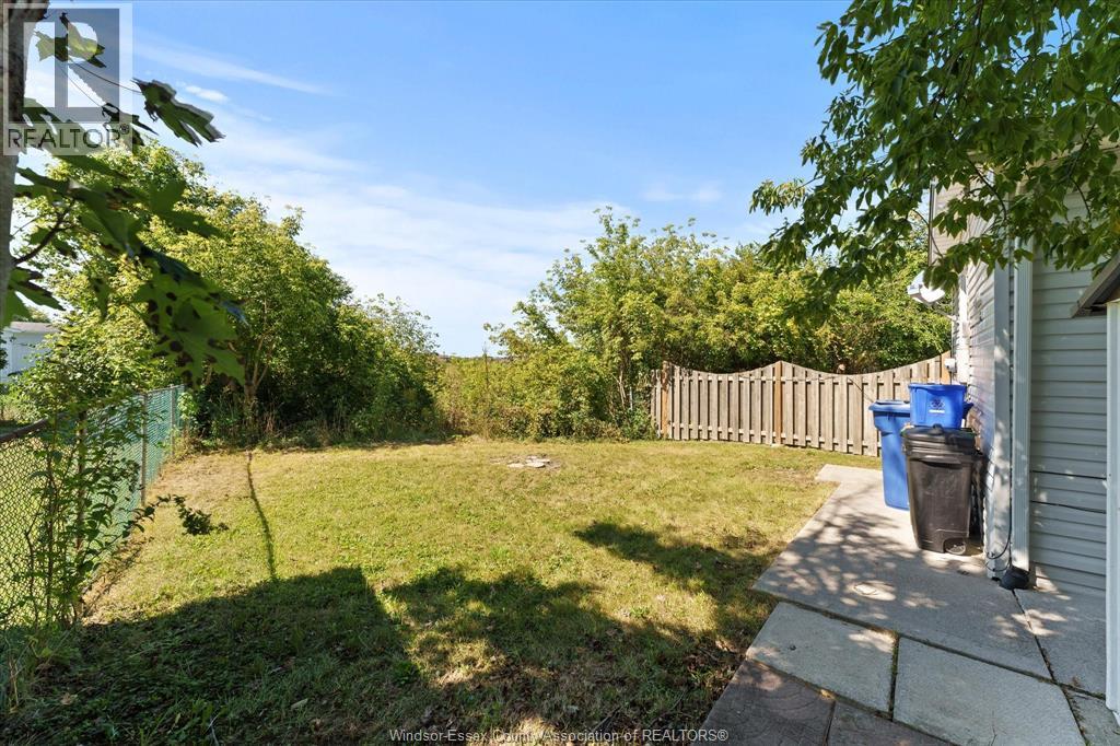 52 Parkside Drive, Mcgregor, Ontario  N0R 1J0 - Photo 26 - 26022927
