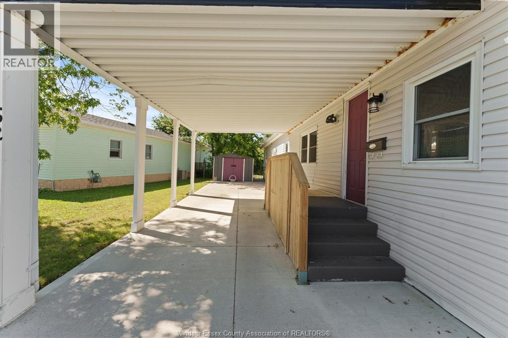 52 Parkside Drive, Mcgregor, Ontario  N0R 1J0 - Photo 7 - 26022927