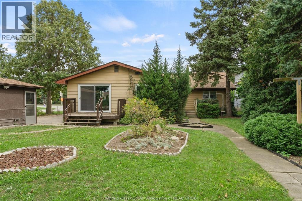 1653 Lesperance, Tecumseh, Ontario  N8N 1Y2 - Photo 34 - 26022939