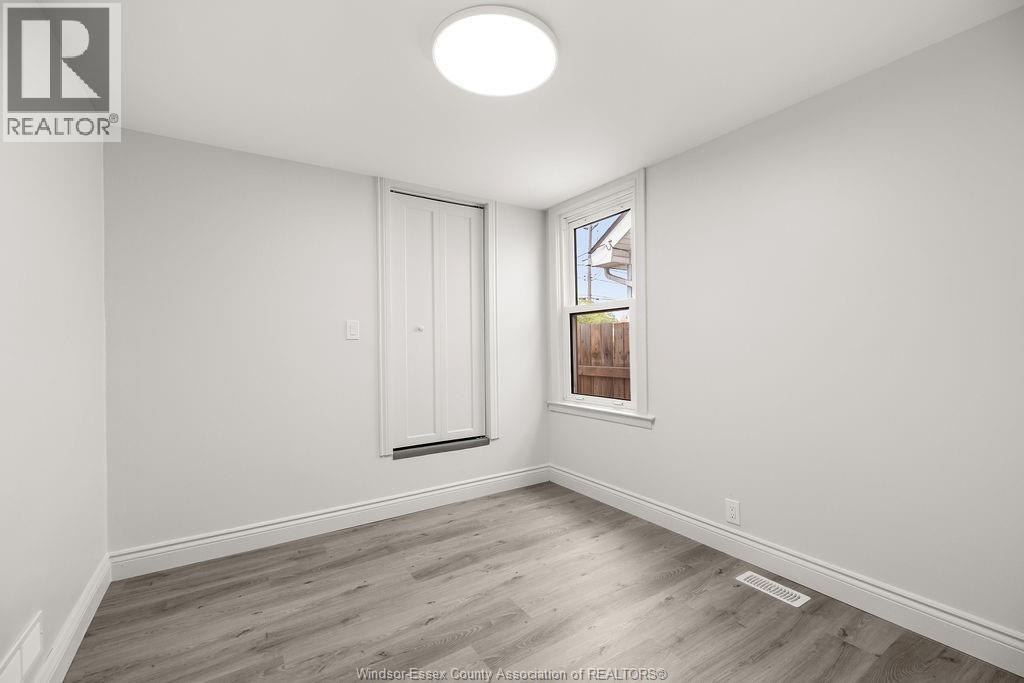 1129 Janette Avenue, Windsor, Ontario  N9A 5A6 - Photo 10 - 26022947