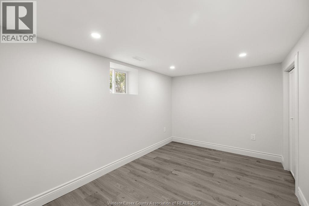 1129 Janette Avenue, Windsor, Ontario  N9A 5A6 - Photo 18 - 26022947
