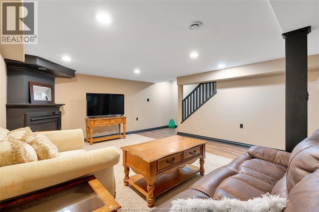1334 Lakeview, Windsor, Ontario  N8P 1P1 - Photo 24 - 26022929