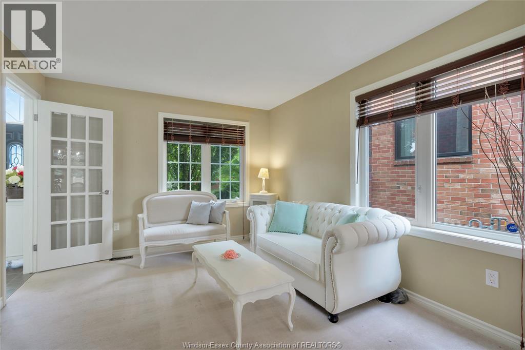 1334 Lakeview, Windsor, Ontario  N8P 1P1 - Photo 4 - 26022929