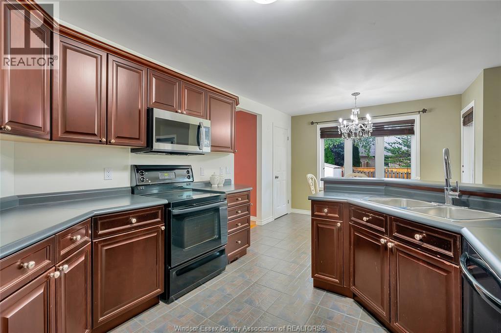 1334 Lakeview, Windsor, Ontario  N8P 1P1 - Photo 8 - 26022929
