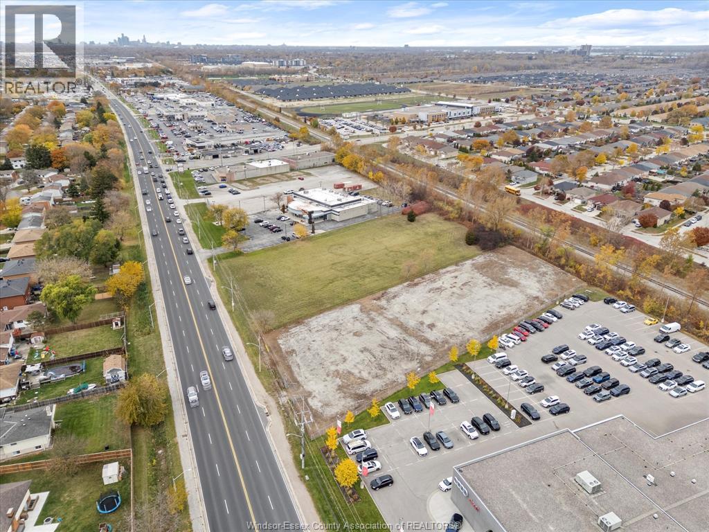 10982 Tecumseh Road East, Windsor, Ontario  N8R 1A8 - Photo 4 - 26022938