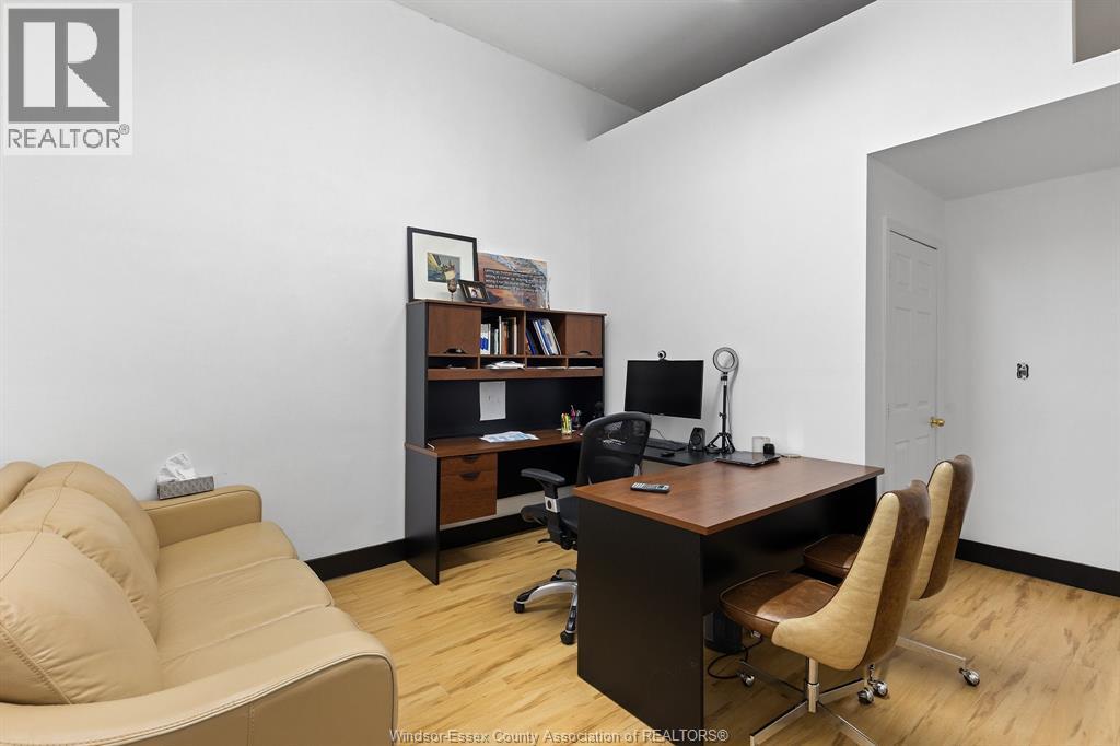 4774-4780 Wyandotte Street West, Windsor, Ontario  N8Y 1H7 - Photo 9 - 26022871