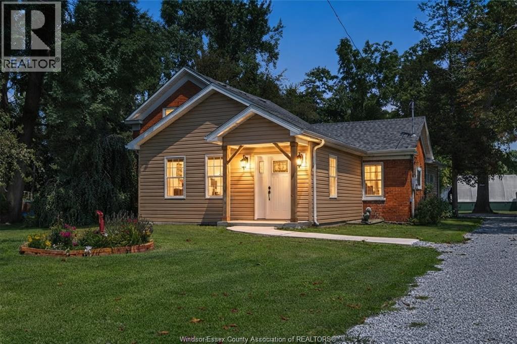 458 COUNTY RD 34 West, Kingsville, Ontario